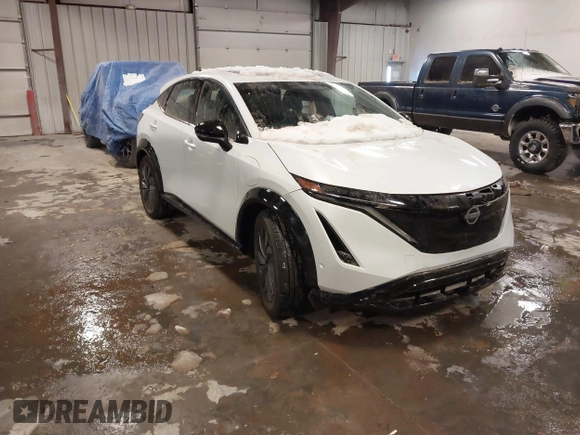 2024 Nissan ARIYA Platinum+ with VIN JN1DF0CD6RM740823, listed as a IAAI auction lot 41839043 with 868 mi miles and . Bid and sale history available at DreamBid. Image 1.