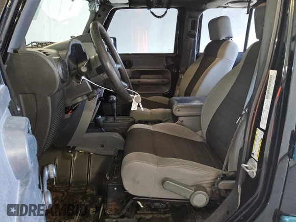 2007 Jeep Wrangler Unlimited X with VIN 1J4GA391X7L145896, listed as a Copart auction lot 45404625 with 152,278 mi miles and Clean title. Bid and sale history available at DreamBid. Image 7.