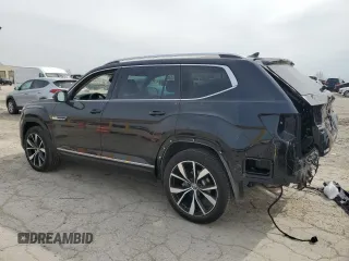 2025 Volkswagen Atlas SEL Premium R-Line z VIN 1V2FR2CA8SC512394, wystawiony jako Copart lot #52799785 z przebiegiem 1 780 mil mil oraz Szkoda całkowita • Salvage title. Historia ofert i sprzedaży dostępna na DreamBid. Obrazek 2.