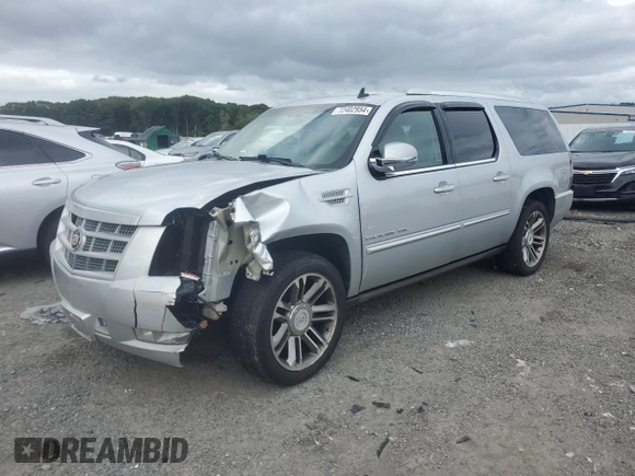 2013 Cadillac Escalade ESV Premium z VIN 1GYS4JEF9DR119791, wystawiony jako Copart lot #72402954 z przebiegiem 146 035 mil mil oraz Czysty tytuł • Clean title. Historia ofert i sprzedaży dostępna na DreamBid. Obrazek 1.