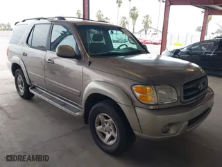 2001 Toyota Sequoia SR5 with VIN 5TDZT34A31S056662, listed as a IAAI auction lot 41778730 with 287,065 mi miles. Bid and sale history available at carsss.com. Image 1.