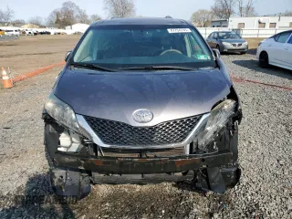 2012 Toyota Sienna SE with VIN 5TDXK3DC9CS265368, listed as a Copart auction lot 47754745 with 169,394 mi miles and Salvage Title. Bid and sale history available at carsss.com. Image 5.