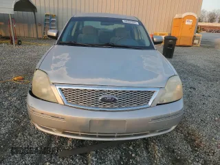 2007 Ford Five Hundred SEL z VIN 1FAHP24147G129993, wystawiony jako Copart lot #44354355 z przebiegiem 253 410 mil mil oraz Szkody całkowita. Historia ofert i sprzedaży dostępna na DreamBid. Obrazek 5.