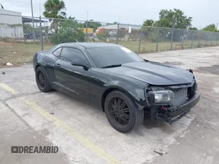 2011 Chevrolet Camaro 2LS с VIN 2G1FA1ED2B9183377, выставлен на аукционе IAAI как лот 40770667 с пробегом 119 664 миль миль и . История ставок и продаж доступна на DreamBid. Изображение 1.