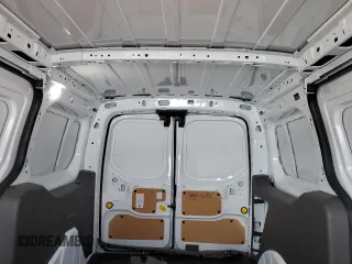 2023 Ford Transit Connect XLT z VIN NM0LS7T23P1565048, wystawiony jako Copart lot #56461565 z przebiegiem 26 822 mil mil oraz Szkoda całkowita • Salvage title. Historia ofert i sprzedaży dostępna na DreamBid. Obrazek 10.
