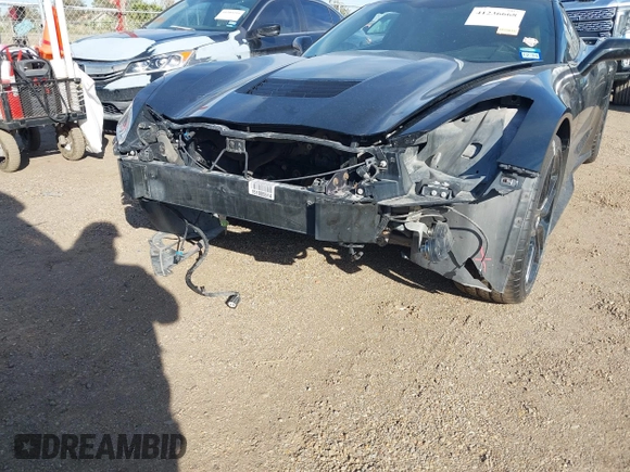 2015 Chevrolet Corvette 3LT with VIN 1G1YE2D78F5104697, listed as a IAAI auction lot 41236668 with 44,253 mi miles. Bid and sale history available at carsss.com. Image 6.