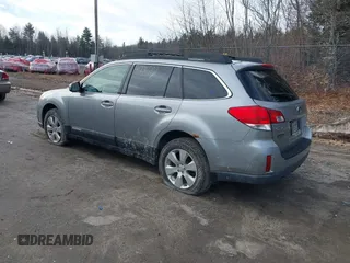 2011 Subaru Outback Premium z VIN 4S4BRBCC3B3338358, wystawiony jako IAAI lot #41776201 z przebiegiem 264 373 mil mil oraz . Historia ofert i sprzedaży dostępna na DreamBid. Obrazek 3.