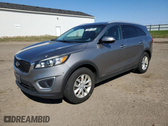 2017 Kia Sorento LX with VIN 5XYPGDA35HG282538, listed as a Copart auction lot 54011365 with 183,158 mi miles and Clean Title. Bid and sale history available at carsss.com. Image 1.