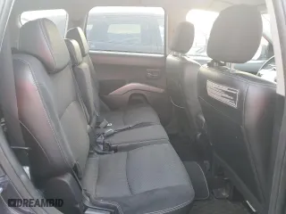 2009 Mitsubishi Outlander XLS with VIN JA4MT41X09Z008727, listed as a Copart auction lot 71171494 with 107,808 mi miles and Non Repairable. Bid and sale history available at carsss.com. Image 10.