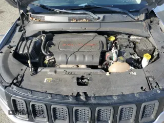 2017 Jeep Compass Limited z VIN 3C4NJDCB4HT631422, wystawiony jako Copart lot #52978345 z przebiegiem 81 666 mil mil oraz Szkoda całkowita • Salvage title. Historia ofert i sprzedaży dostępna na DreamBid. Obrazek 13.
