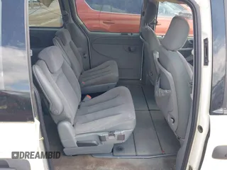 2007 Dodge Grand Caravan SE with VIN 1D4GP24R17B117067, listed as a IAAI auction lot 42006737 with 171,270 mi miles and . Bid and sale history available at DreamBid. Image 8.