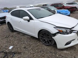 2018 Mazda 3 Touring with VIN 3MZBN1V3XJM228666, listed as a Copart auction lot 53394975 with 67,322 mi miles and Salvage Title. Bid and sale history available at DreamBid. Image 13.