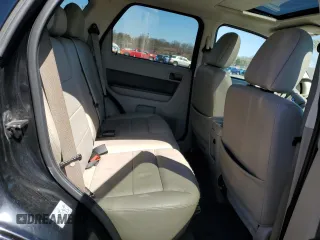 2010 Ford Escape XLT с VIN 1FMCU0D79AKC14494, выставлен на аукционе Copart как лот 49918205 с пробегом 143 009 миль миль и Списание • Salvage title. История ставок и продаж доступна на DreamBid. Изображение 12.