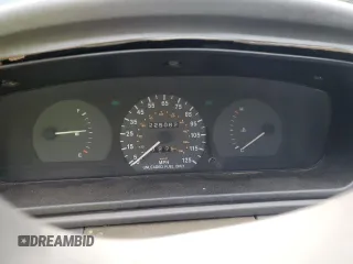 1996 Kia Sephia RS z VIN KNAFA1256T5265533, wystawiony jako Copart lot #48195555 z przebiegiem 225 062 mil mil oraz Szkody całkowita. Historia ofert i sprzedaży dostępna na DreamBid. Obrazek 9.