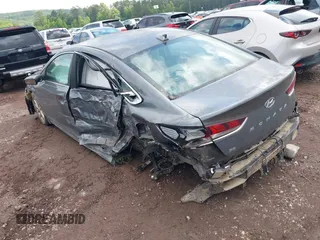 2018 Hyundai Sonata SE z VIN 5NPE24AF0JH641955, wystawiony jako IAAI lot #42255157 z przebiegiem 120 992 mil mil oraz . Historia ofert i sprzedaży dostępna na DreamBid. Obrazek 3.