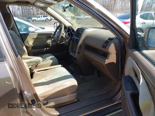 2002 Honda CR-V EX with VIN JHLRD78862C032843, listed as a IAAI auction lot 41906681 with 230,019 mi miles. Bid and sale history available at carsss.com. Image 5.