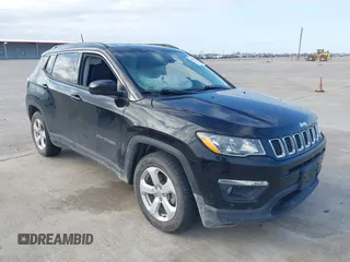 2020 Jeep Compass Latitude with VIN 3C4NJCBB7LT162363, listed as a IAAI auction lot 41253878 with 68,313 mi miles and . Bid and sale history available at carsss.com. Image 1.