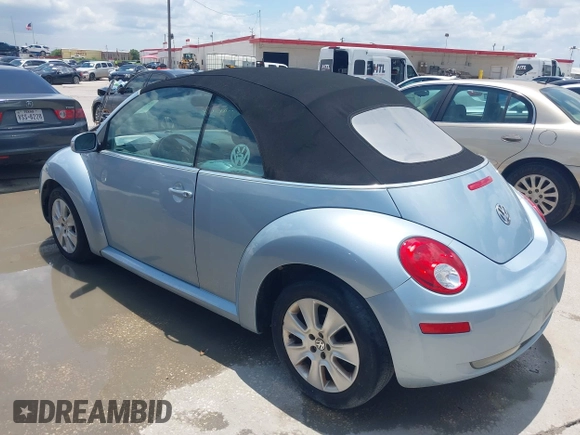 2009 Volkswagen Beetle S with VIN 3VWRG31Y29M402215, listed as a IAAI auction lot 42678018 with 141,638 mi miles and . Bid and sale history available at DreamBid. Image 3.