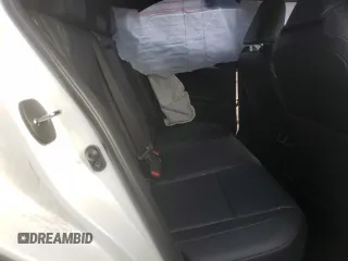 2021 Lexus UX 250h z VIN JTHX9JBH1M2037919, wystawiony jako Copart lot #46970385 z przebiegiem Nie podano mil oraz Szkoda całkowita • Salvage title. Historia ofert i sprzedaży dostępna na DreamBid. Obrazek 11.