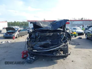 2021 Chevrolet Suburban LT z VIN 1GNSCCKD8MR269020, wystawiony jako IAAI lot #41606337 z przebiegiem 108 305 mil mil oraz . Historia ofert i sprzedaży dostępna na DreamBid. Obrazek 6.