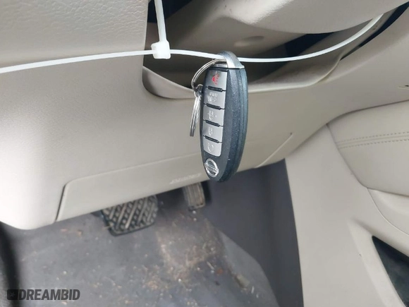 2016 Nissan Murano Platinum with VIN 5N1AZ2MG6GN106877, listed as a IAAI auction lot 41447698 with 124,451 mi miles. Bid and sale history available at carsss.com. Image 11.