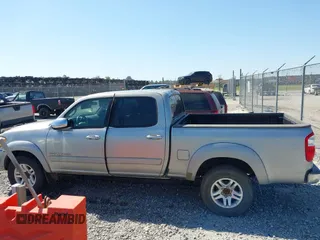 2006 Toyota Tundra SR5 with VIN 5TBET34196S522738, listed as a IAAI auction lot 41984790 with 1 mi miles. Bid and sale history available at carsss.com. Image 13.