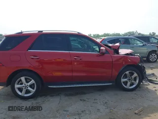 2018 Mercedes-Benz GLE 350 с VIN 4JGDA5JB5JB061874, выставлен на аукционе IAAI как лот 42275143 с пробегом 96 355 миль миль и . История ставок и продаж доступна на DreamBid. Изображение 14.