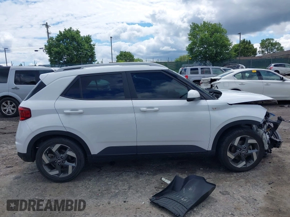 2022 Hyundai Venue SEL with VIN KMHRC8A35NU158934, listed as a IAAI auction lot 42300968 with 31,244 mi miles and . Bid and sale history available at DreamBid. Image 14.