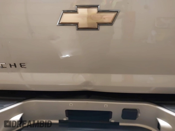 2007 Chevrolet Avalanche LTZ z VIN 3GNFK12367G139144, wystawiony jako IAAI lot #42148086 z przebiegiem 159 007 mil mil oraz . Historia ofert i sprzedaży dostępna na DreamBid. Obrazek 18.