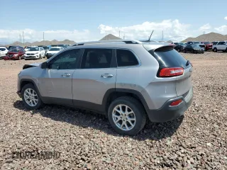 2018 Jeep Cherokee Latitude Plus with VIN 1C4PJLLBXJD519643, listed as a Copart auction lot 59264115 with 95,321 mi miles and Salvage title. Bid and sale history available at DreamBid. Image 2.