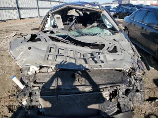 2017 Kia Sorento LX z VIN 5XYPG4A35HG265402, wystawiony jako Copart lot #79926994 z przebiegiem Nie podano mil oraz Szkoda całkowita • Salvage title. Historia ofert i sprzedaży dostępna na DreamBid. Obrazek 5.