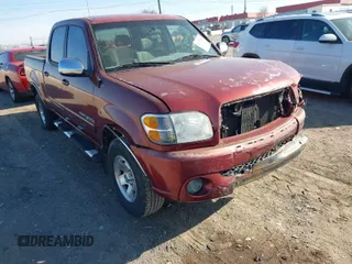 2004 Toyota Tundra SR5 with VIN 5TBET34174S462097, listed as a IAAI auction lot 41733870 with 176,758 mi miles. Bid and sale history available at carsss.com. Image 1.