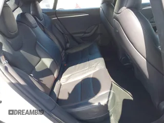 2022 Tesla Model S с VIN 5YJSA1E50NF459084, выставлен на аукционе IAAI как лот 42497645 с пробегом 31 098 миль миль и . История ставок и продаж доступна на DreamBid. Изображение 8.