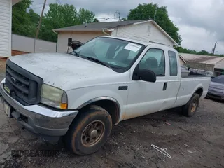 2003 Ford F-250 XL с VIN 3FTNX20L43MB35684, выставлен на аукционе IAAI как лот 42108516 с пробегом 296 730 миль миль и . История ставок и продаж доступна на DreamBid. Изображение 2.