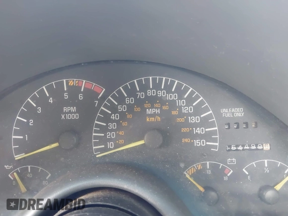 1995 Pontiac Firebird Trans Am z VIN 2G2FV32P8S2217647, wystawiony jako IAAI lot #42115118 z przebiegiem 154 499 mil mil oraz . Historia ofert i sprzedaży dostępna na DreamBid. Obrazek 7.