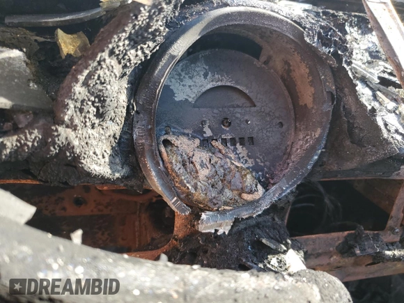 1976 Volkswagen Beetle с VIN 1562125991, выставлен на аукционе Copart как лот 54744575 с пробегом Не указан миль и На запчасти • Non repairable. История ставок и продаж доступна на DreamBid. Изображение 9.
