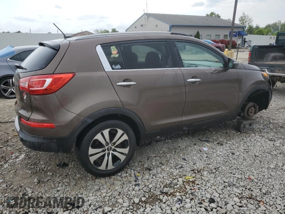 2012 Kia Sportage EX z VIN KNDPC3A25C7187402, wystawiony jako Copart lot #57853615 z przebiegiem 175 903 mil mil oraz Szkoda całkowita • Salvage title. Historia ofert i sprzedaży dostępna na DreamBid. Obrazek 3.
