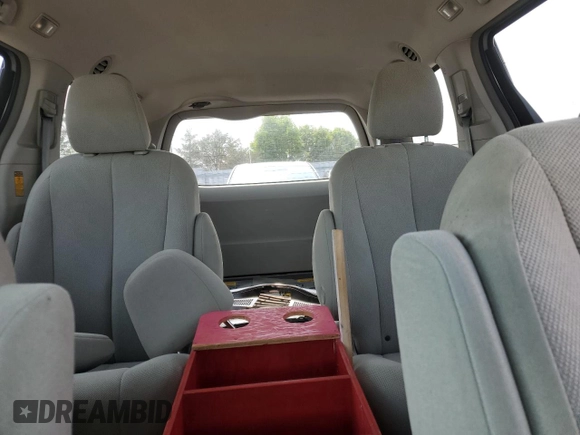 2014 Toyota Sienna L with VIN 5TDZK3DC8ES442973, listed as a Copart auction lot 59660055 with 310,496 mi miles and Salvage title. Bid and sale history available at DreamBid. Image 10.