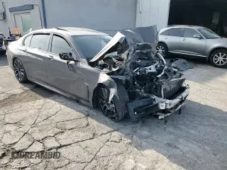 2022 BMW 7 Series 740i with VIN WBA7T2C07NCJ26257, listed as a Copart auction lot 41763095 with Not provided miles and Salvage title. Bid and sale history available at DreamBid. Image 10.