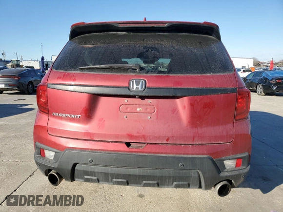 2022 Honda Passport EX-L z VIN 5FNYF7H52NB001315, wystawiony jako Copart lot #42334415 z przebiegiem 64 377 mil mil oraz Czysty tytuł • Clean title. Historia ofert i sprzedaży dostępna na DreamBid. Obrazek 6.