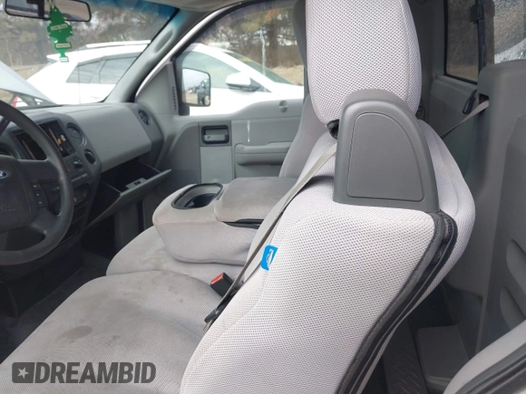 2006 Ford F-150 XL с VIN 1FTRF12W36NA13897, выставлен на аукционе IAAI как лот 41705148 с пробегом 228 585 миль миль и . История ставок и продаж доступна на DreamBid. Изображение 8.