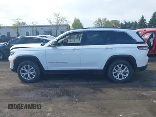2022 Jeep Grand Cherokee Limited with VIN 1C4RJHBG0N8521421, listed as a IAAI auction lot 42177684 with 46,058 mi miles and . Bid and sale history available at DreamBid. Image 14.