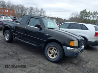 2001 Ford Ranger XL Fleet with VIN 1FTZR15U31PA01456, listed as a IAAI auction lot 42023931 with 252,896 mi miles. Bid and sale history available at carsss.com. Image 1.