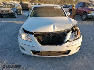 2010 Hyundai Genesis with VIN KMHGC4DF7AU105880, listed as a Copart auction lot 83982564 with 136,383 mi miles and Clean Title. Bid and sale history available at carsss.com. Image 5.