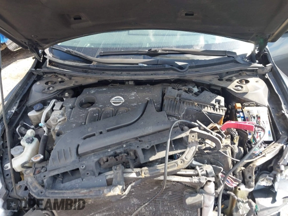 2011 Nissan Altima 2.5 S with VIN 1N4AL2AP8BN474776, listed as a IAAI auction lot 42018569 with 198,000 mi miles. Bid and sale history available at carsss.com. Image 10.