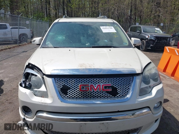 2011 GMC Acadia Denali with VIN 1GKKVTED5BJ329592, listed as a IAAI auction lot 42022700 with 210,336 mi miles. Bid and sale history available at carsss.com. Image 12.