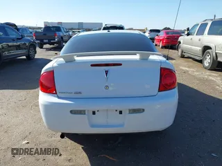 2008 Pontiac G5 z VIN 1G2AL18F687331893, wystawiony jako IAAI lot #41710722 z przebiegiem 166 270 mil mil oraz . Historia ofert i sprzedaży dostępna na DreamBid. Obrazek 16.