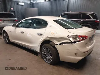2020 Maserati Ghibli S Q4 z VIN ZAM57YTAXL1354588, wystawiony jako IAAI lot #42337502 z przebiegiem 60 681 mil mil oraz . Historia ofert i sprzedaży dostępna na DreamBid. Obrazek 6.