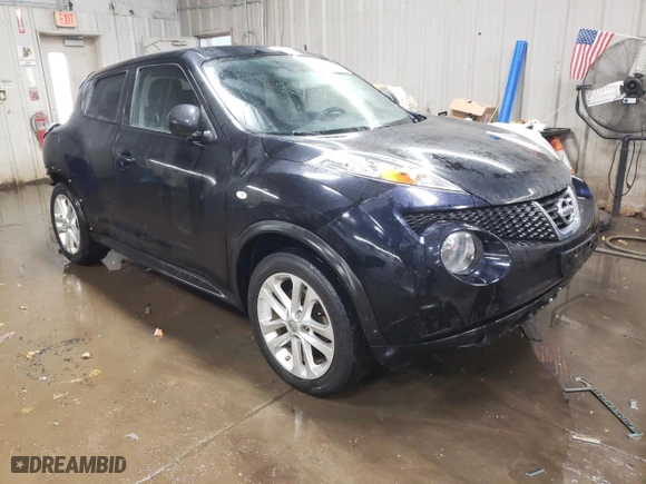 2014 Nissan Juke S with VIN JN8AF5MV1ET358238, listed as a Copart auction lot 42133665 with 100,801 mi miles and Salvage Title. Bid and sale history available at carsss.com. Image 4.