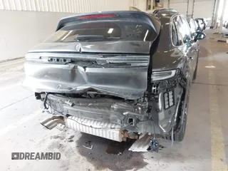 2024 Porsche Cayenne S with VIN WP1AL2AY1RDA34013, listed as a IAAI auction lot 41734007 with 9,778 mi miles and . Bid and sale history available at DreamBid. Image 6.